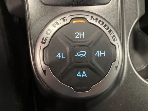 Used 2022 Ford Bronco Badlands w/ Sasquatch Package image 17