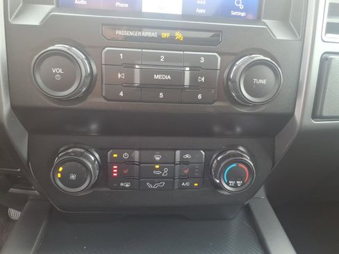 Used 2020 Ford F150 XLT w/ Equipment Group 302A Luxury image 20