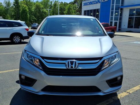 Used 2019 Honda Odyssey LX image 2