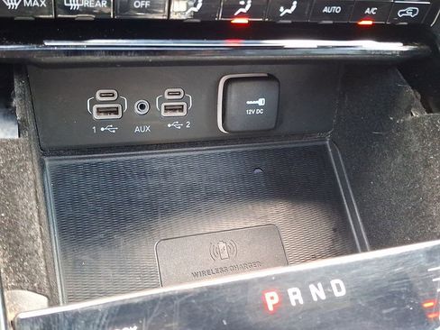 Used 2022 Jeep Grand Cherokee L Overland w/ Luxury Tech Group IV AWD/4WD image 26