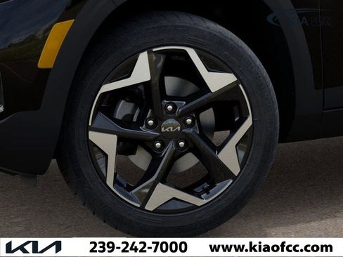 New 2026 Kia Seltos S image 9