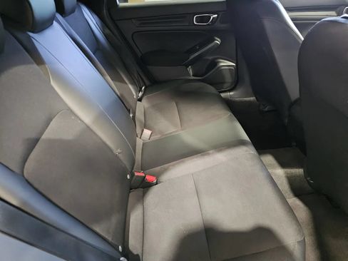 Used 2023 Honda Civic Sport image 9