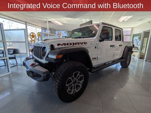 New 2026 Jeep Gladiator Mojave w/ Technology Group AWD/4WD image 10