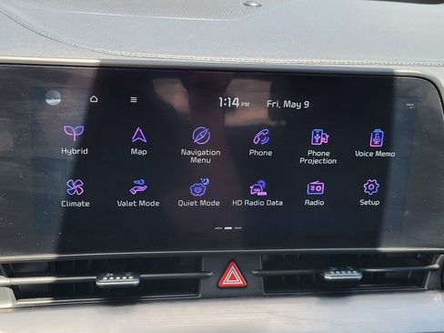 Used 2023 Kia Sportage EX image 15