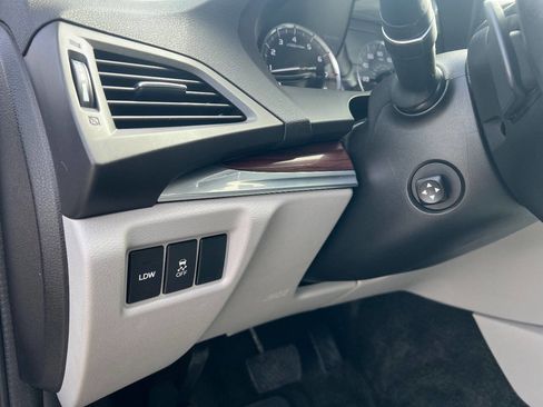 Used 2014 Acura MDX SH-AWD w/ Technology Package image 9