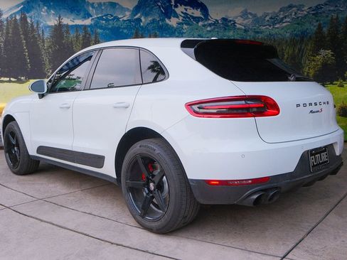 Used 2017 Porsche Macan S image 4
