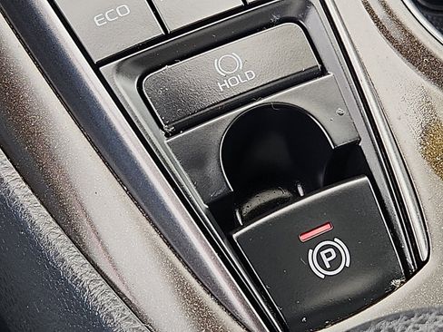 Used 2022 Toyota Camry XSE w/ Navigation Package image 22