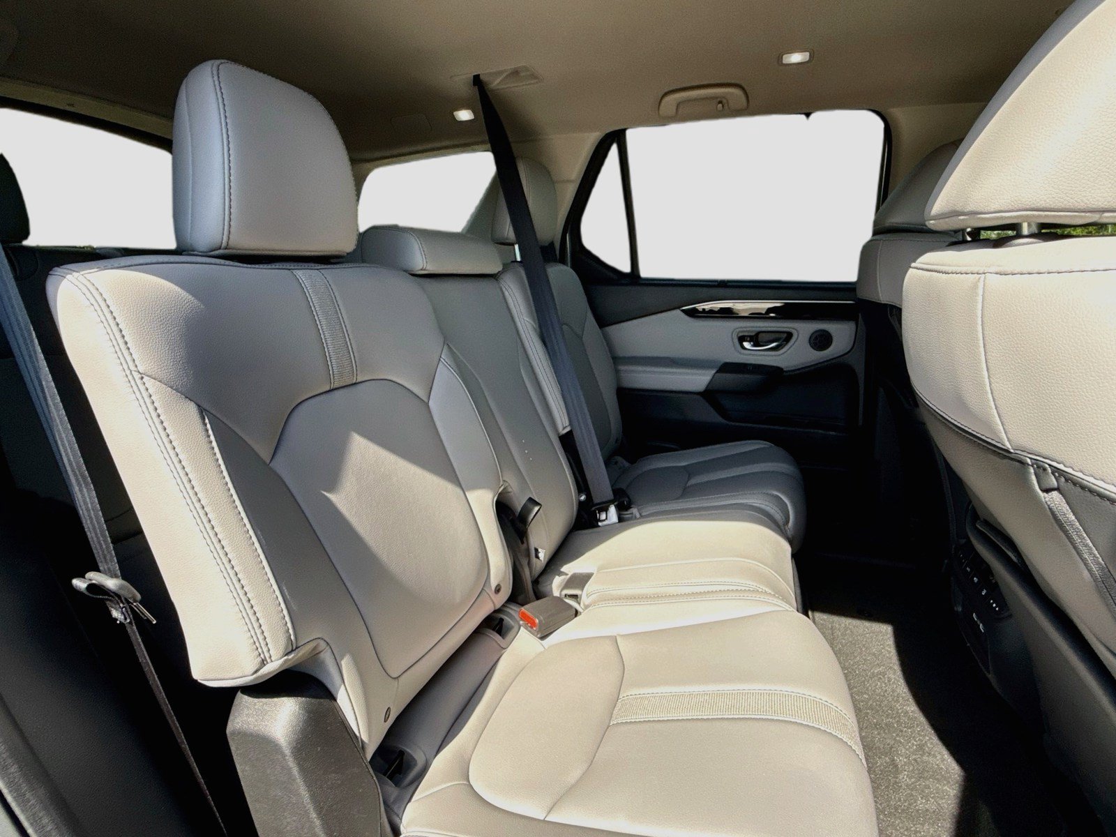 Used 2023 Honda Pilot EX-L image 28