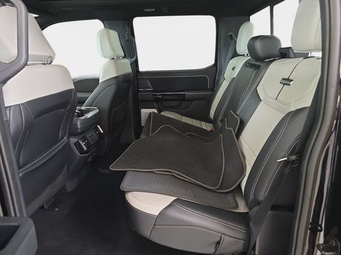 Used 2025 Ford F150 Lightning Platinum AWD/4WD image 14