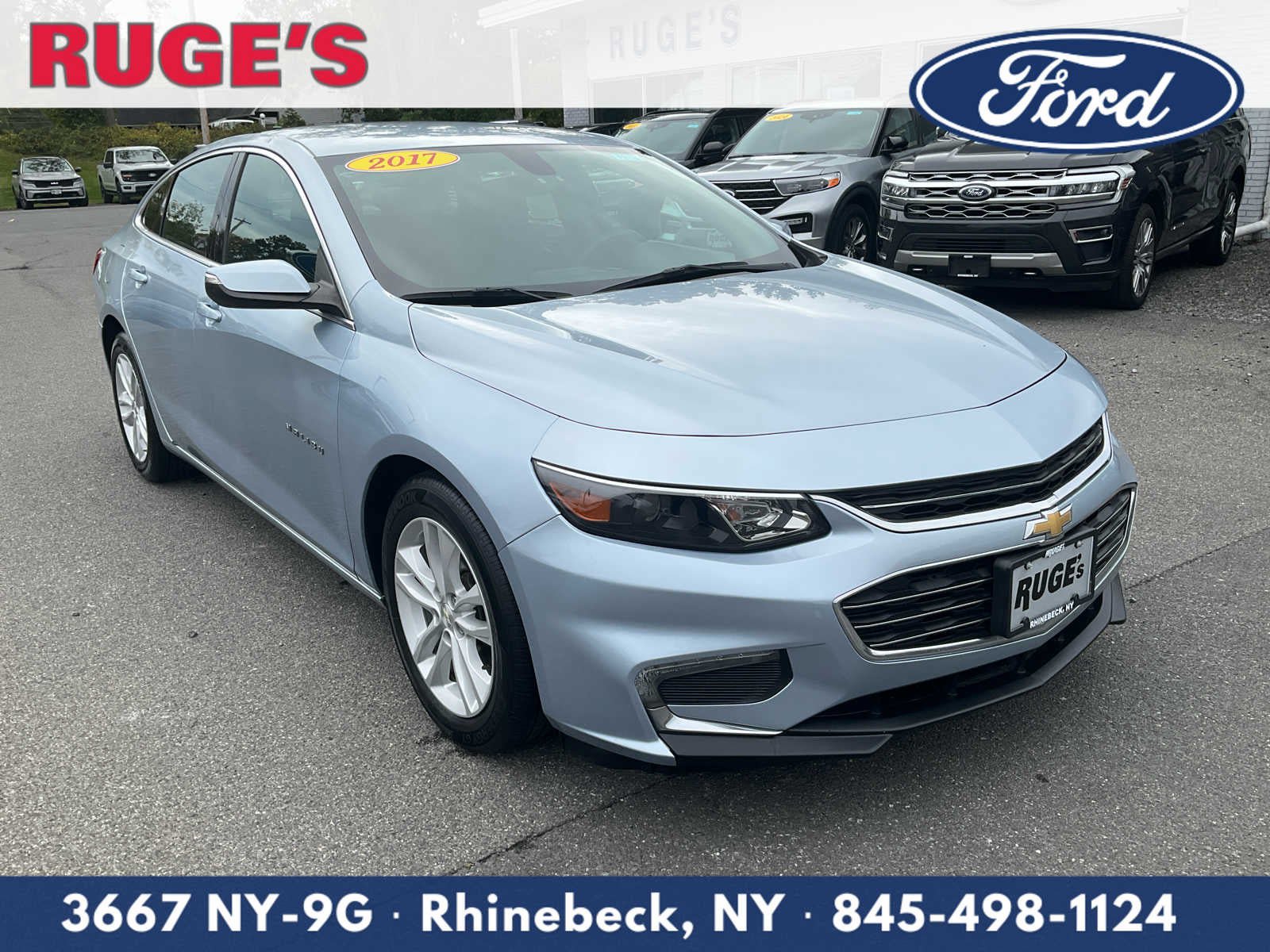Used 2017 Chevrolet Malibu LT FWD image 1