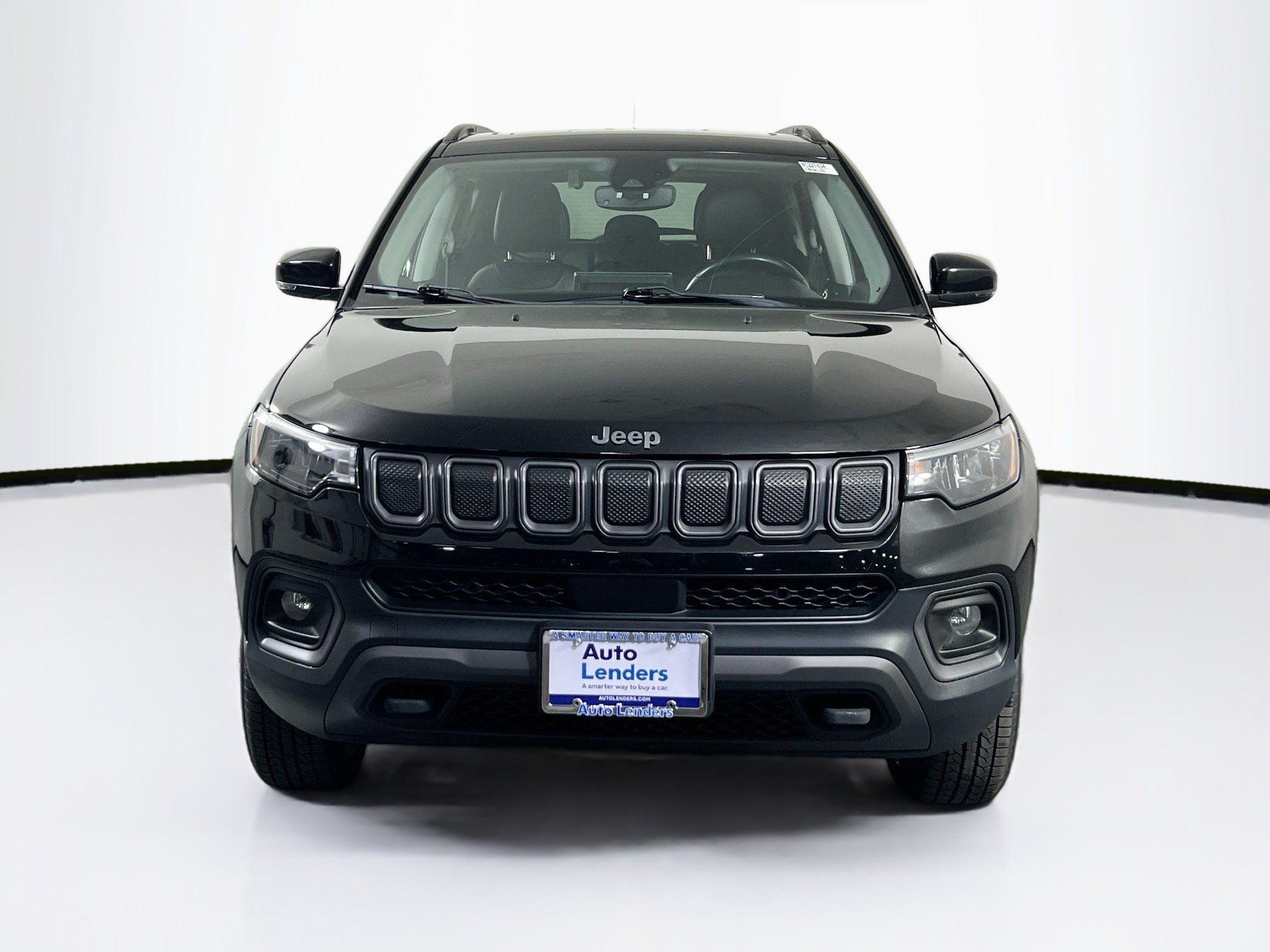 Used 2022 Jeep Compass Trailhawk w/ Sun and Sound Group AWD/4WD image 2