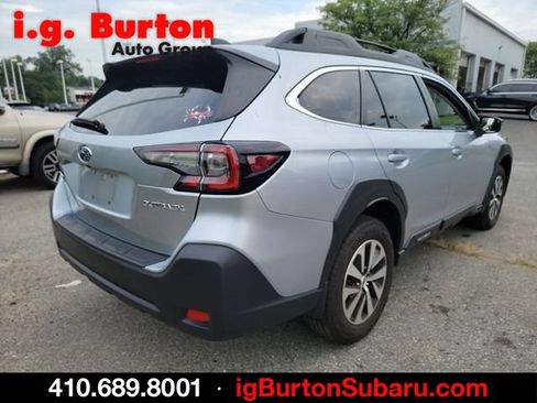 Used 2025 Subaru Outback Premium w/ Popular Package #1A AWD/4WD image 6
