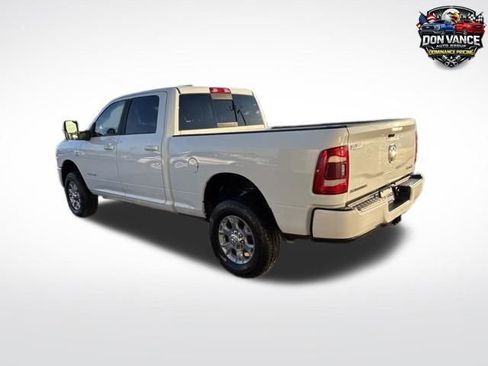 Used 2024 RAM 2500 Laramie AWD/4WD image 3