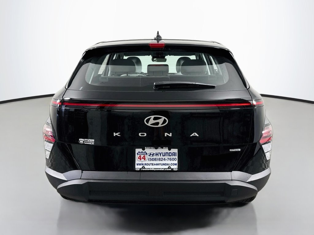 New 2027 Hyundai Kona SE AWD/4WD image 7