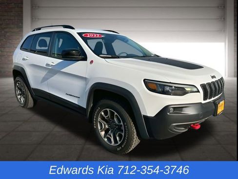 Used 2022 Jeep Cherokee Trailhawk w/ Technology Group B image 1