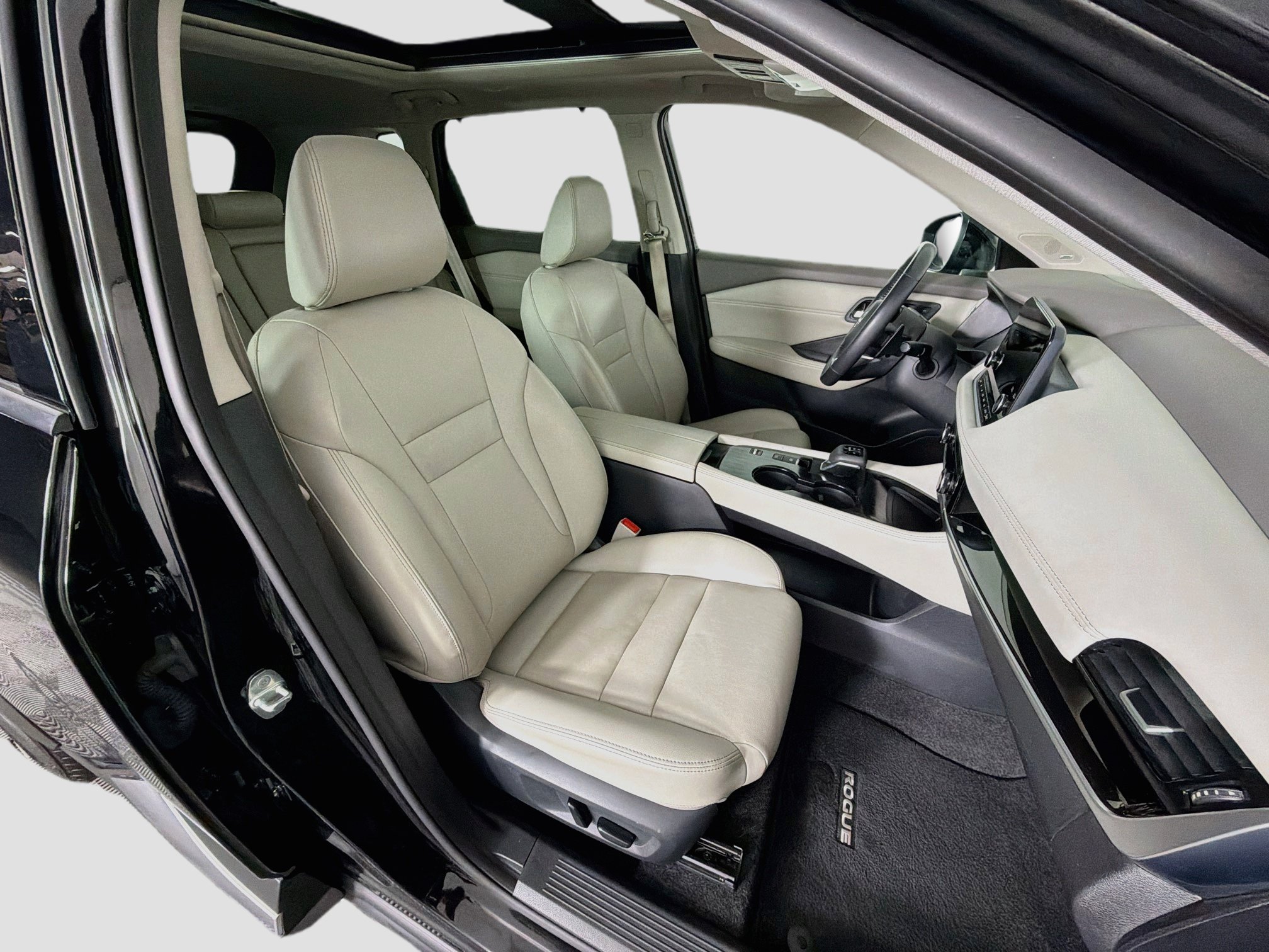 Used 2023 Nissan Rogue SL w/ SL Premium Package FWD image 34