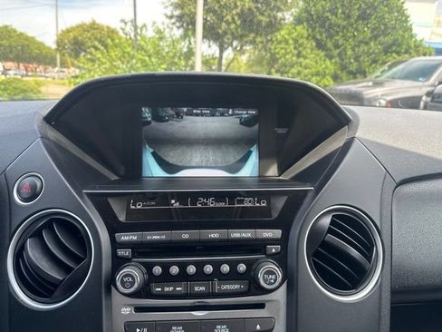 Used 2015 Honda Pilot Touring image 26