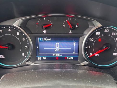 Used 2024 Chevrolet Equinox LT w/ LPO, Floor Liner Package FWD image 31