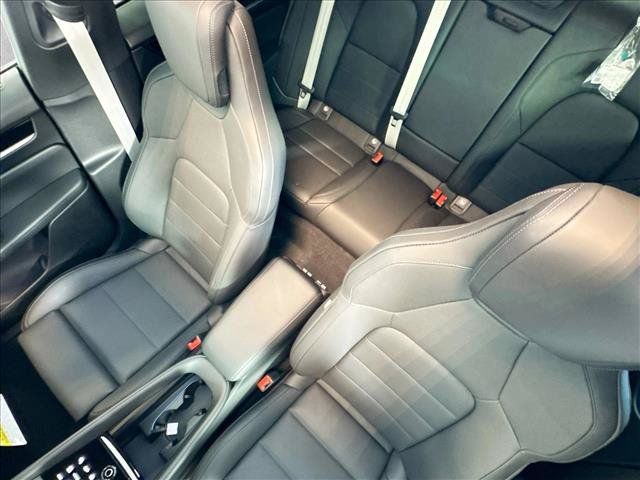 Certified 2026 Porsche Macan 4 Electric AWD/4WD image 19