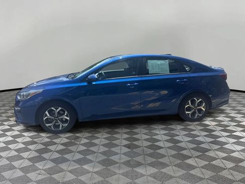 Used 2019 Kia Forte LXS FWD image 8