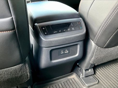 Used 2025 Nissan Pathfinder Rock Creek AWD/4WD image 10