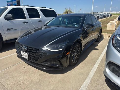 Used 2023 Hyundai Sonata Limited FWD image 5