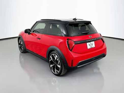 Certified 2025 MINI Cooper S image 7