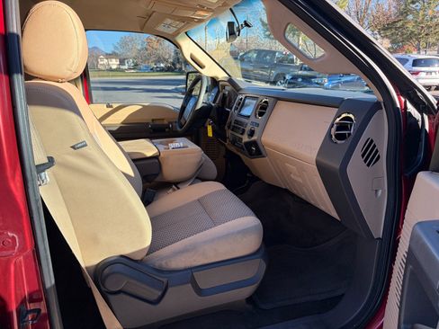 Used 2016 Ford F250 XLT w/ XLT Value Package image 7