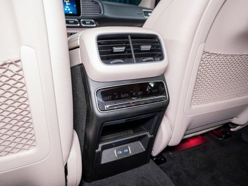 New 2026 Mercedes-Benz GLE 580 4MATIC image 27