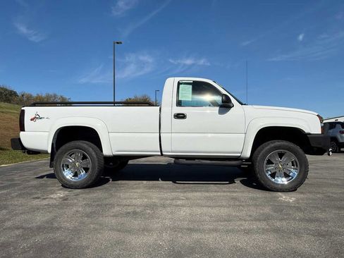 Used 2005 Chevrolet Silverado 1500 w/ Light Duty Power Package image 5