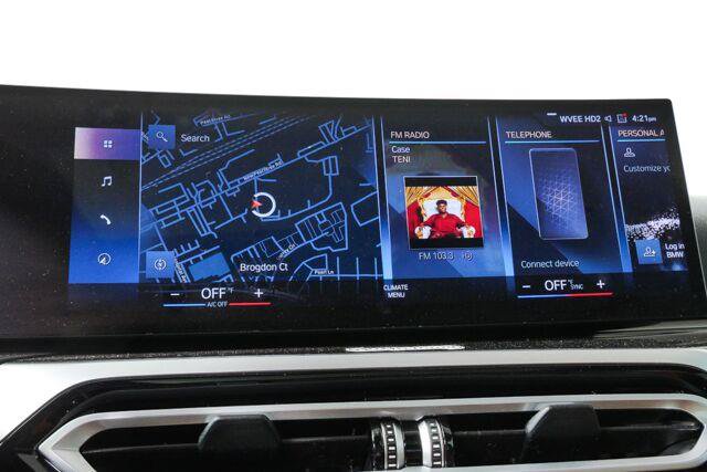 Used 2024 BMW 330i Sedan w/ Convenience Package RWD image 13