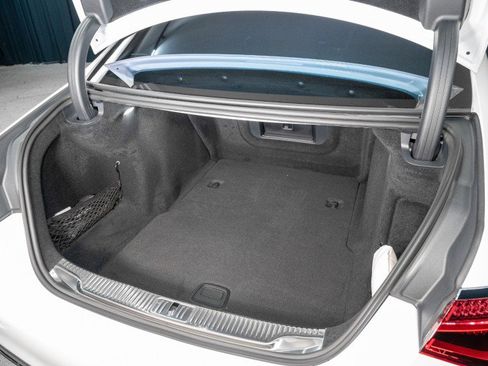 New 2026 Mercedes-Benz S 500 4MATIC image 6