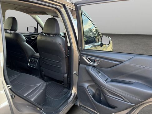Used 2019 Subaru Forester Touring AWD/4WD image 17