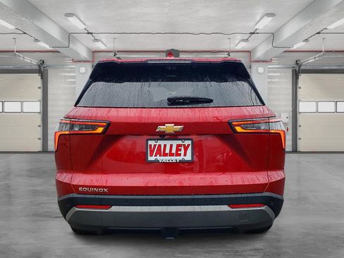 New 2026 Chevrolet Equinox LT w/ Safety and Technology Package image 6
