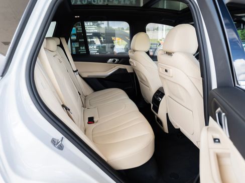 Used 2019 BMW X5 xDrive40i image 23