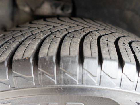 Used 2019 Kia Sorento EX w/ EX Touring Package image 38