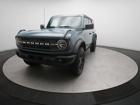 Used 2023 Ford Bronco Black Diamond AWD/4WD image 12