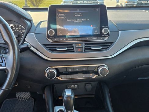 Used 2024 Nissan Altima 2.5 SR image 20