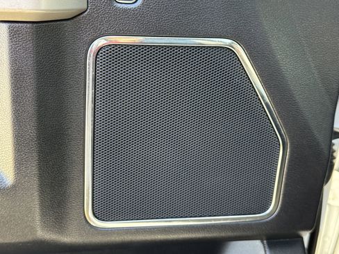 Used 2021 Ford F250 Lariat w/ FX4 Off-Road Package image 20