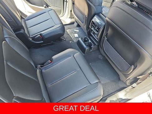 New 2025 Jeep Grand Cherokee L Limited w/ Luxury Tech Group II image 11