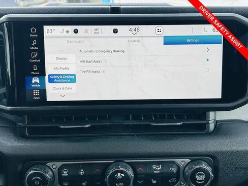 Used 2024 Jeep Wrangler Sport S image 7