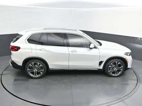 New 2026 BMW X5 xDrive50e AWD/4WD image 39