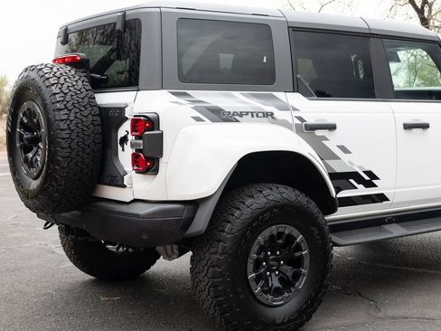 Used 2024 Ford Bronco Raptor AWD/4WD image 8