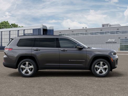 New 2026 Jeep Grand Cherokee L Limited AWD/4WD image 12