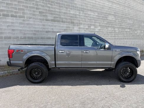 Used 2019 Ford F150 Platinum w/ Max Trailer Tow Package AWD/4WD image 3