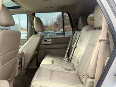 Used 2013 Ford Expedition Limited image 13