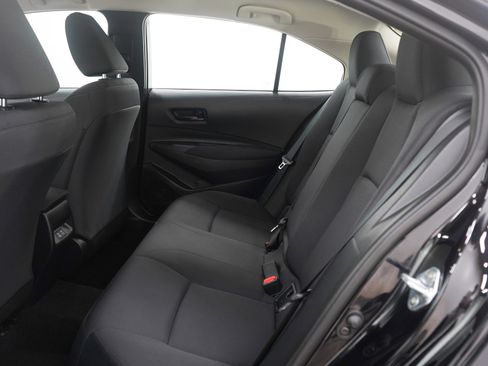 Used 2025 Toyota Corolla LE FWD image 17