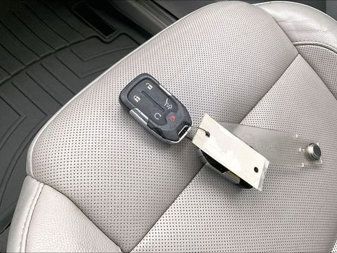 Used 2019 GMC Acadia SLT FWD image 11