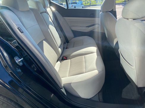 Used 2023 Nissan Altima 2.5 SV w/ SV Premium Package image 50