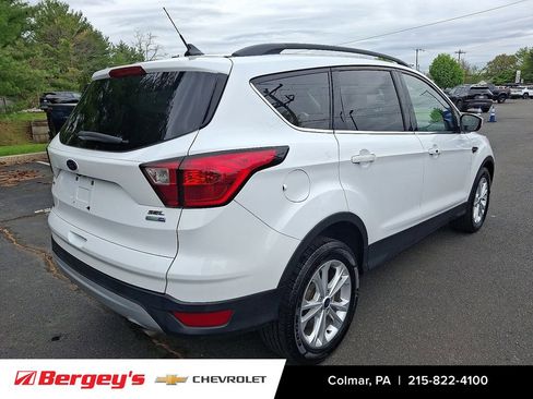 Used 2019 Ford Escape SEL AWD/4WD image 5
